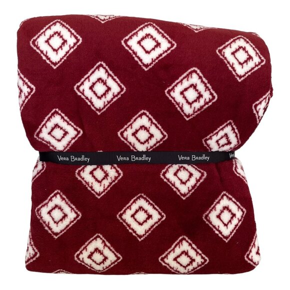 Vera Bradley Cardinal and White Geo Oversized XL Plush Throw Blanket - Picture 3 of 7